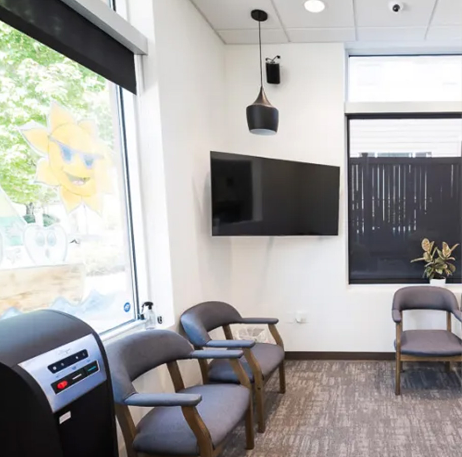  html    head  title 500 Internal Server Error  title   head    body    center  h1 500 Internal Server Error  h1   center    hr  center nginx 1.29.3  center     body     html 