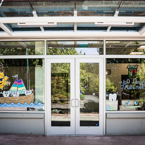  html    head  title 500 Internal Server Error  title   head    body    center  h1 500 Internal Server Error  h1   center    hr  center nginx 1.29.3  center     body     html 