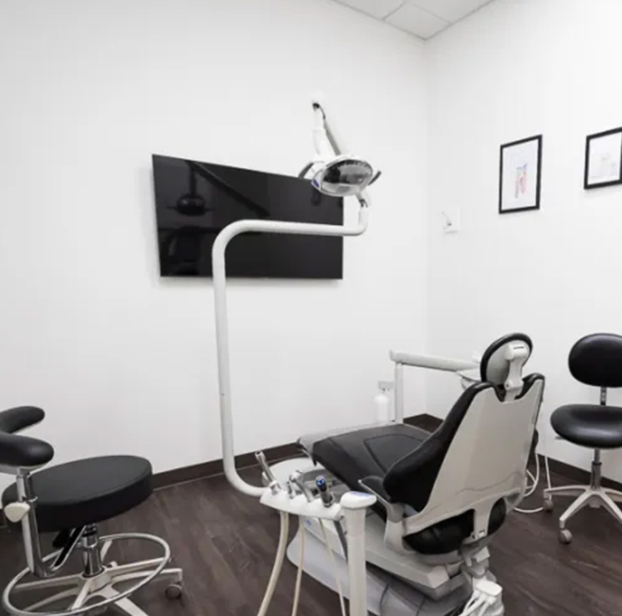  html    head  title 500 Internal Server Error  title   head    body    center  h1 500 Internal Server Error  h1   center    hr  center nginx 1.29.3  center     body     html 